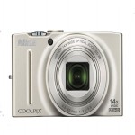 Nikon Coolpix S8200 Digital Camera